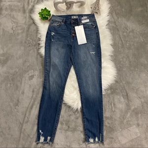 NWT Rewash distressed high rise skinny jeans sz5